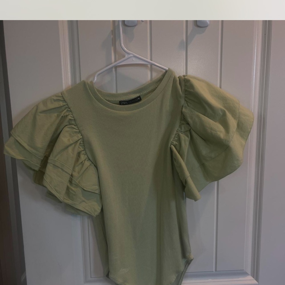 Zara Ruffled Sleeve Bodysuit - Light Green